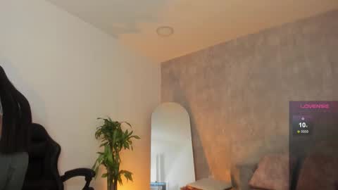 miacooper online show from September 27, 12:21 pm