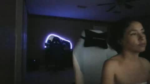miaellababy online show from June 11, 2:53 am