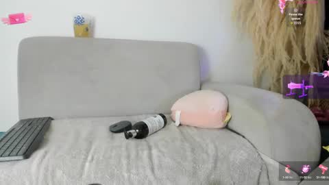 Miafisher online show from September 23, 9:56 am