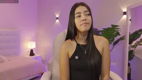 Mia Gomez online show from October 25, 1:18 pm