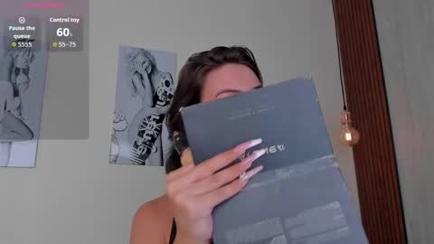 Mia Connor online show from October 10, 8:08 pm