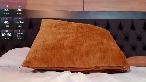 Mia Connor online show from March 21, 8:56 pm