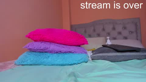 Miah  online show from March 9, 2:07 am