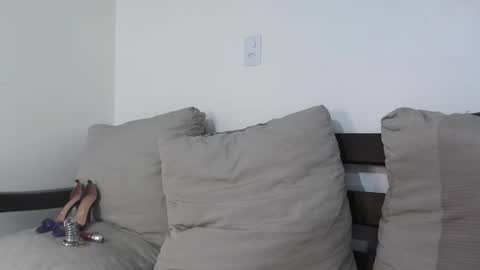 Ms Mia  Owner Of  Your Mind online show from October 1, 10:38 pm