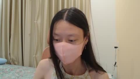 Snapshot of miahchan68 chatting on January 5, 5:27 pm miahchan68 online show from January 5, 5:27 pm