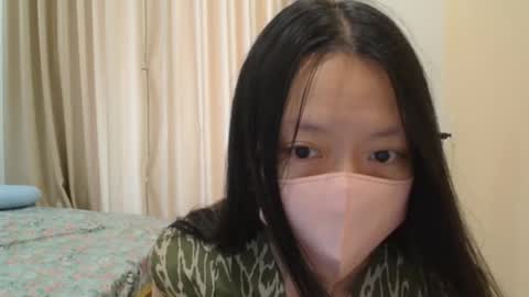 Snapshot of miahchan68 chatting on January 7, 2:25 am miahchan68 online show from January 7, 2:25 am