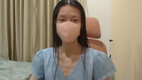 Snapshot of miahchan68 chatting on January 7, 3:25 pm miahchan68 online show from January 7, 3:25 pm