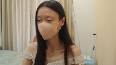 miahchan68 online show from March 11, 3:23 am