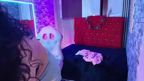 MIA VELEZ online show from November 26, 3:07 am