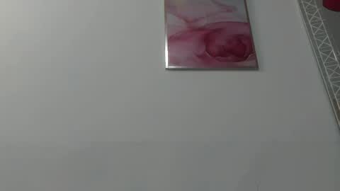 miajhonsonx online show from June 7, 3:16 pm