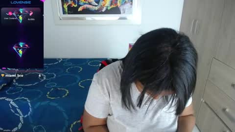 miajoseph_ online show from February 1, 3:52 am