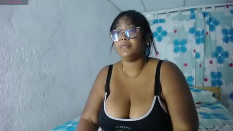 Snapshot of miajoseph_ chatting on April 16, 3:07 am miajoseph_ online show from April 16, 3:07 am