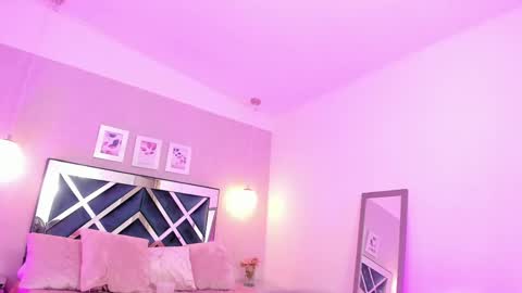 Mia Khalifa online show from March 7, 5:49 pm