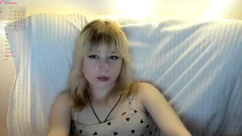 miakimiko online show from June 13, 1:25 am