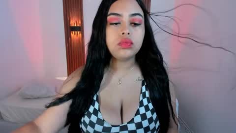 Snapshot of mialane3 chatting on May 24, 11:37 am mialane3 online show from May 24, 11:37 am
