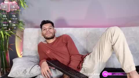 Mia online show from November 20, 3:34 pm