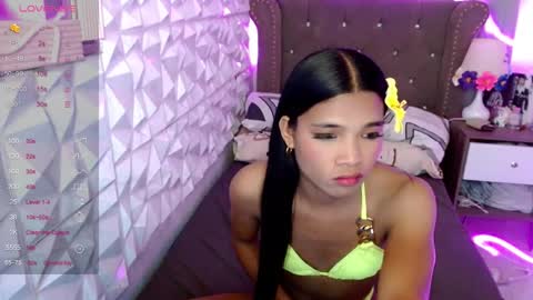 Snapshot of miamalkovax chatting on June 2, 7:05 pm miamalkovax online show from June 2, 7:05 pm
