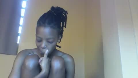 Snapshot of miami_muffin chatting on November 25, 12:27 pm Muffin online show from November 25, 12:27 pm