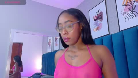 Mia  online show from June 1, 12:07 pm