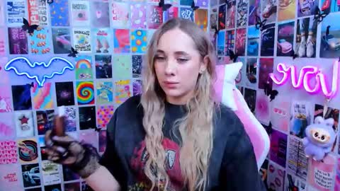 miamilas online show from March 19, 4:11 pm