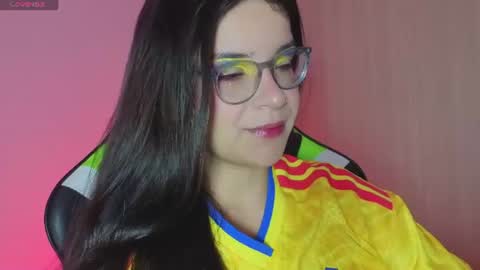Snapshot of miamillerr_28 chatting on June 18, 7:08 am Mia online show from June 18, 7:08 am