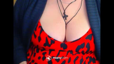 Snapshot of miamimistress chatting on February 25, 9:19 am maya online show from February 25, 9:19 am