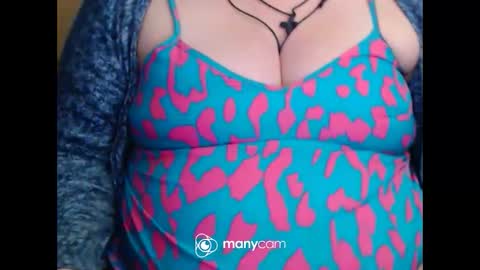 Snapshot of miamimistress chatting on March 2, 7:21 pm maya online show from March 2, 7:21 pm