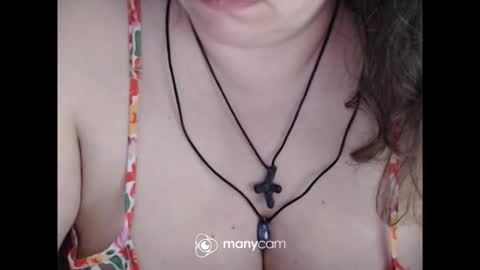 Snapshot of miamimistress chatting on May 23, 8:35 pm maya online show from May 23, 8:35 pm