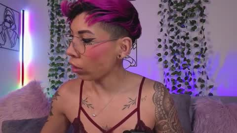 Snapshot of miamorgann chatting on March 12, 1:17 pm Mia Morgann online show from March 12, 1:17 pm