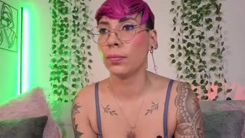 Snapshot of miamorgann chatting on March 18, 3:04 pm Mia Morgann online show from March 18, 3:04 pm