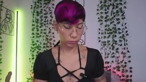 Snapshot of miamorgann chatting on May 20, 12:00 pm Mia Morgann online show from May 20, 12:00 pm