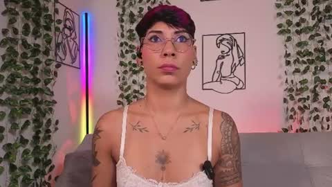 Mia Morgann online show from June 25, 12:42 pm