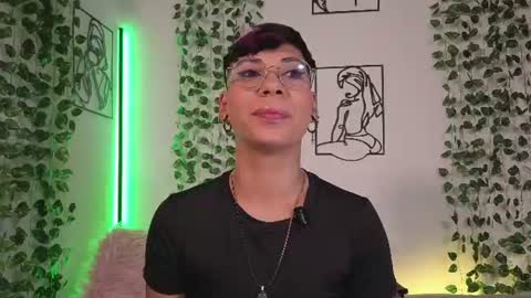 Mia Morgann online show from July 23, 2:59 pm