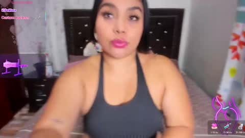 Mia online show from January 10, 9:44 am