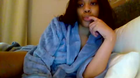 MiaMuffn online show from September 22, 2:08 pm