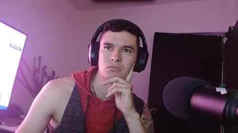 Snapshot of miaou_miaou chatting on January 3, 12:30 pm miaou_miaou online show from January 3, 12:30 pm