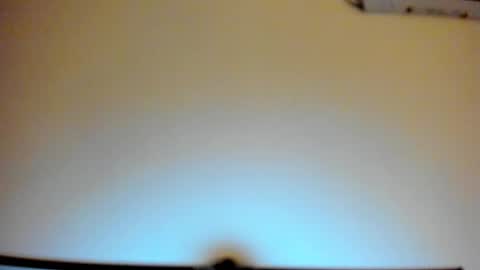 Snapshot of miapaw chatting on March 22, 9:18 pm Mia online show from March 22, 9:18 pm