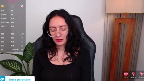 MIAPORTMANN online show from March 14, 3:50 pm