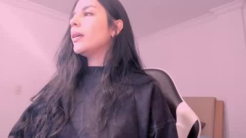Mia Quevedo online show from July 21, 4:09 pm