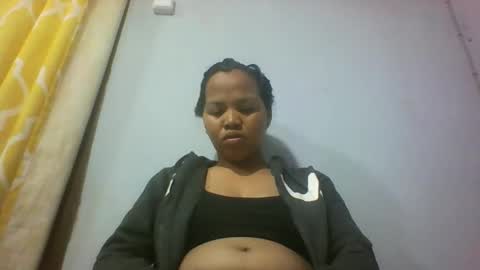 miarii online show from September 25, 9:35 am