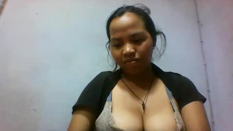 miarii online show from May 29, 6:17 pm