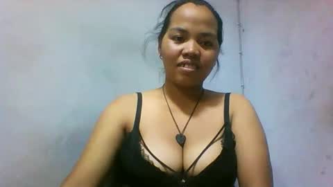 miarii online show from June 6, 6:23 pm