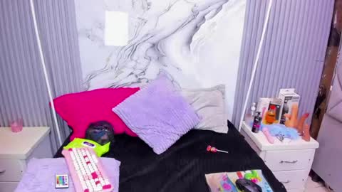 Miarose 69 online show from July 4, 4:40 am