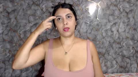 miarouse1531 online show from May 30, 5:48 am