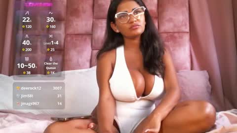 miasaandovaal 22 online show from February 28, 8:28 pm