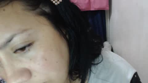 Snapshot of miaslim chatting on December 22, 6:17 am Alejandra Marin get alejandras whatsapp for life for 200 tkns online show from December 22, 6:17 am