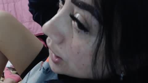 Snapshot of miaslim chatting on December 24, 8:22 am Alejandra Marin get alejandras whatsapp for life for 200 tkns online show from December 24, 8:22 am