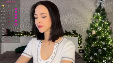 Snapshot of miasweetashoney chatting on January 13, 6:29 am Mia online show from January 13, 6:29 am