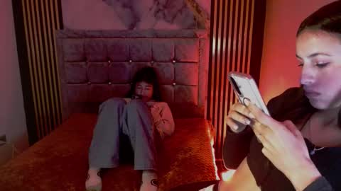 Snapshot of miathonsom chatting on March 24, 3:55 am miathonsom online show from March 24, 3:55 am