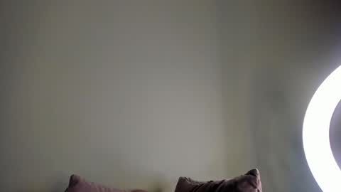 Mia Villalobos online show from December 20, 11:10 am